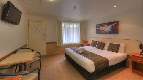Bent Street Motor Inn - Accommodation Fremantle 2