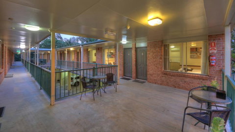 Bent Street Motor Inn - Accommodation Fremantle 1