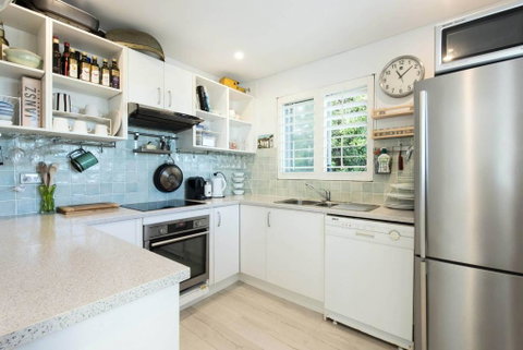 Best Beachside Location In Clovelly With Parking! - Accommodation Fremantle 3