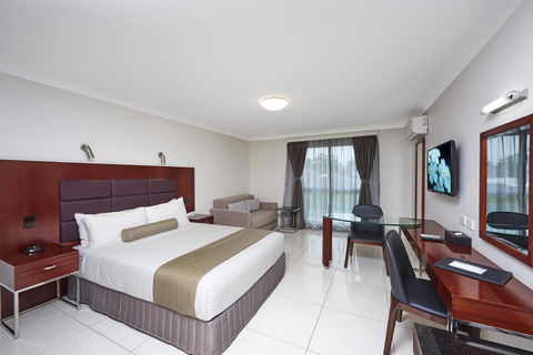 Best Western Casula Motor Inn - Accommodation Fremantle 1