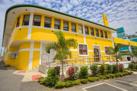 Big Bird Backpackers - Accommodation Fremantle 0