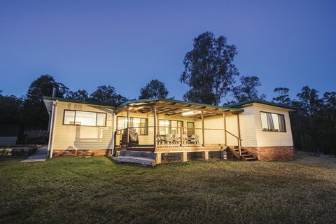 Big Yango House - Accommodation Fremantle 0
