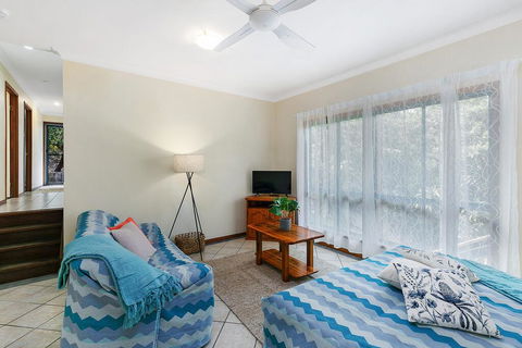 Bimini House - Accommodation Fremantle 0