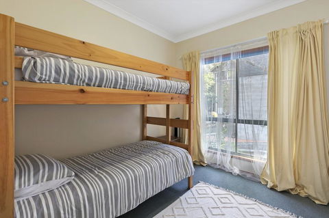 Bimini House - Accommodation Fremantle 2