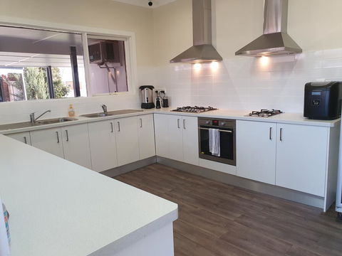 Black Sheep Motel Goulburn - Accommodation Fremantle 1