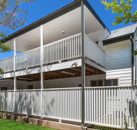 Blake Loft on Manning - 500 metres to two beaches - Accommodation Fremantle