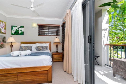Blue Lagoon Lakeside Apartment - Accommodation Fremantle 3