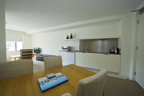 Blue On Blue Superior Studio Room 1361 - Accommodation Fremantle 1