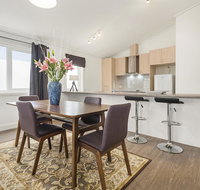 Blue Rosella on Piper - Accommodation Fremantle