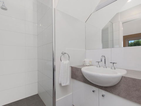 Blue Vista - Accommodation Fremantle 3