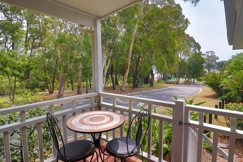 Bluewater Executive Villa In Raffertys Resort - Accommodation Fremantle 2