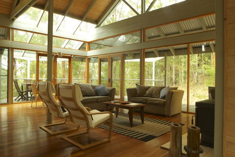 Bombah Point Eco Cottages - Accommodation Fremantle 1
