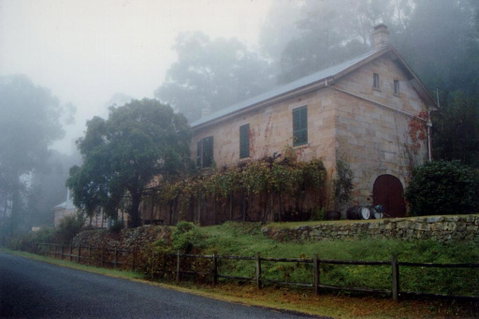 Tizzana Winery Bed And Breakfast - Accommodation Fremantle 0