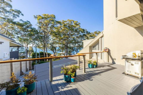 Wanda Waterview, 1-344 Wanda Ave - Water Views, Linen, Bed Making, Wi-Fi, Aircon - Accommodation Fremantle 2