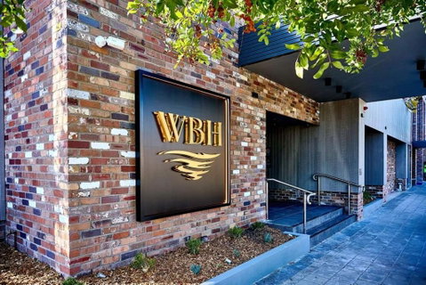 Warners Bay Hotel - Accommodation Fremantle 0