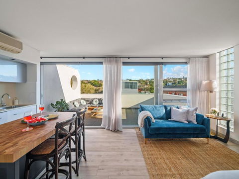 XQ Collection La Casa De Frida - Modern Studio With Balcony - Accommodation Fremantle 2