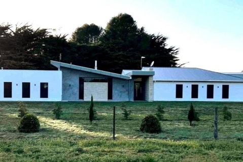 White Hut On Golflinks - Accommodation Fremantle 0