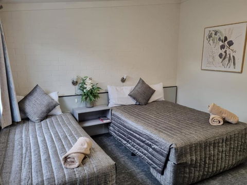 Y Motels Yarraman - Accommodation Fremantle 0