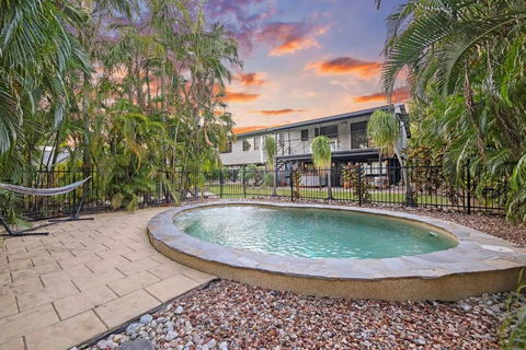 A Tropical Pool Paradise In Rapid Creek - Accommodation Fremantle 3