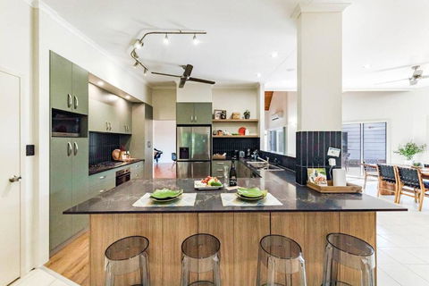 An Absolute Poolside Break By Casuarina Beach - Accommodation Fremantle 3