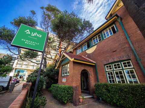 YHA Newcastle Beach - Accommodation Fremantle 0