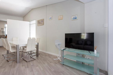 Waverley Apartment F-two Bedrooms Wifi Available - Accommodation Fremantle 3