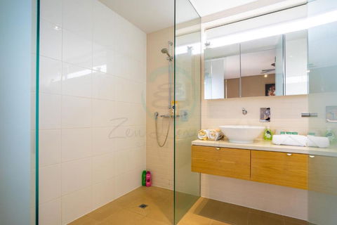 ZEN PARADISE - 2-BR Waterfront Ocean View Retreat - Accommodation Fremantle 2