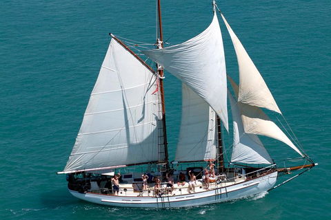 Whitehaven Beach Sailing And Snorkeling Cruise - Accommodation Fremantle 5