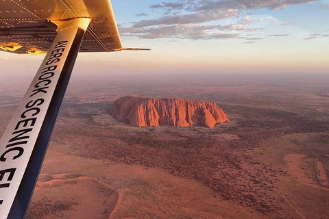 Scenic Flight: Uluru & Kata Tjuta - Accommodation Fremantle 1