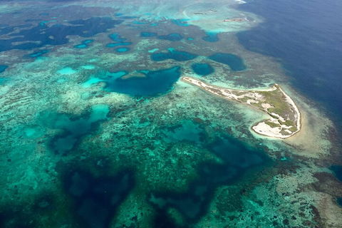 Pink Lake + Abrolhos Islands Scenic Flight - Accommodation Fremantle 5