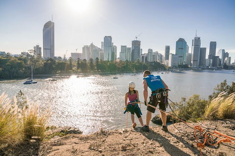 Abseiling The Kangaroo Point Cliffs In Brisbane - Accommodation Fremantle 1