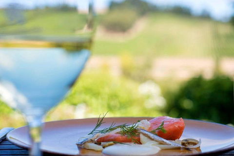 West Tamar Wine Tour - Accommodation Fremantle 0