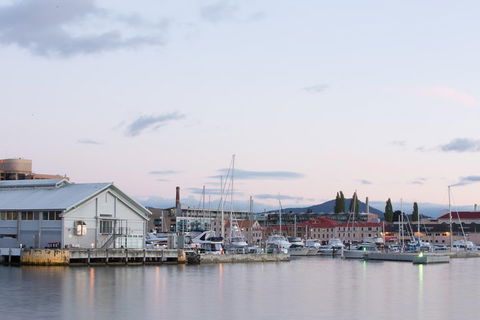 Hobart City Sightseeing Tour Including MONA Admission - Accommodation Fremantle 4