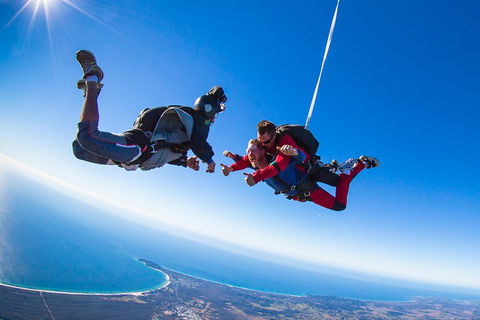 Byron Bay Tandem Sky Dive - Accommodation Fremantle 0