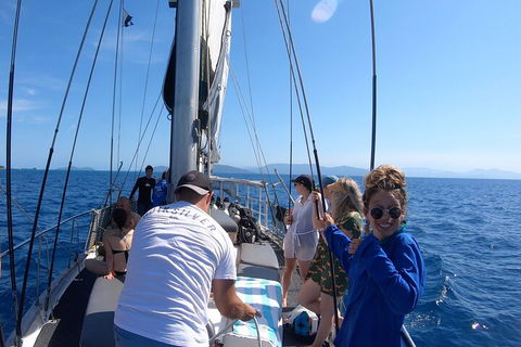 Ocean Free Green Island & Great Barrier Reef Snorkel Cruise, Cairns 25 Guests - Accommodation Fremantle 3