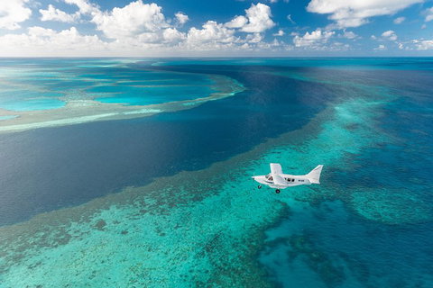 Scenic Flight - Great Barrier Reef, Heart Reef, Whitehaven Beach & Hill Inlet! - Accommodation Fremantle 3
