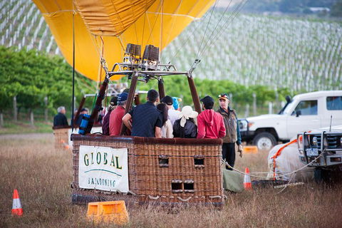 Yarra Valley Balloon Flight And Winery Tour - Accommodation Fremantle 2