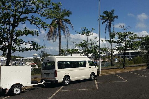 Airport Transfer To Or From Cairns Hotels For Up To 13 People - Accommodation Fremantle 1