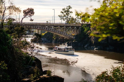 Cataract Gorge Cruise 11:30 Am - Accommodation Fremantle 4